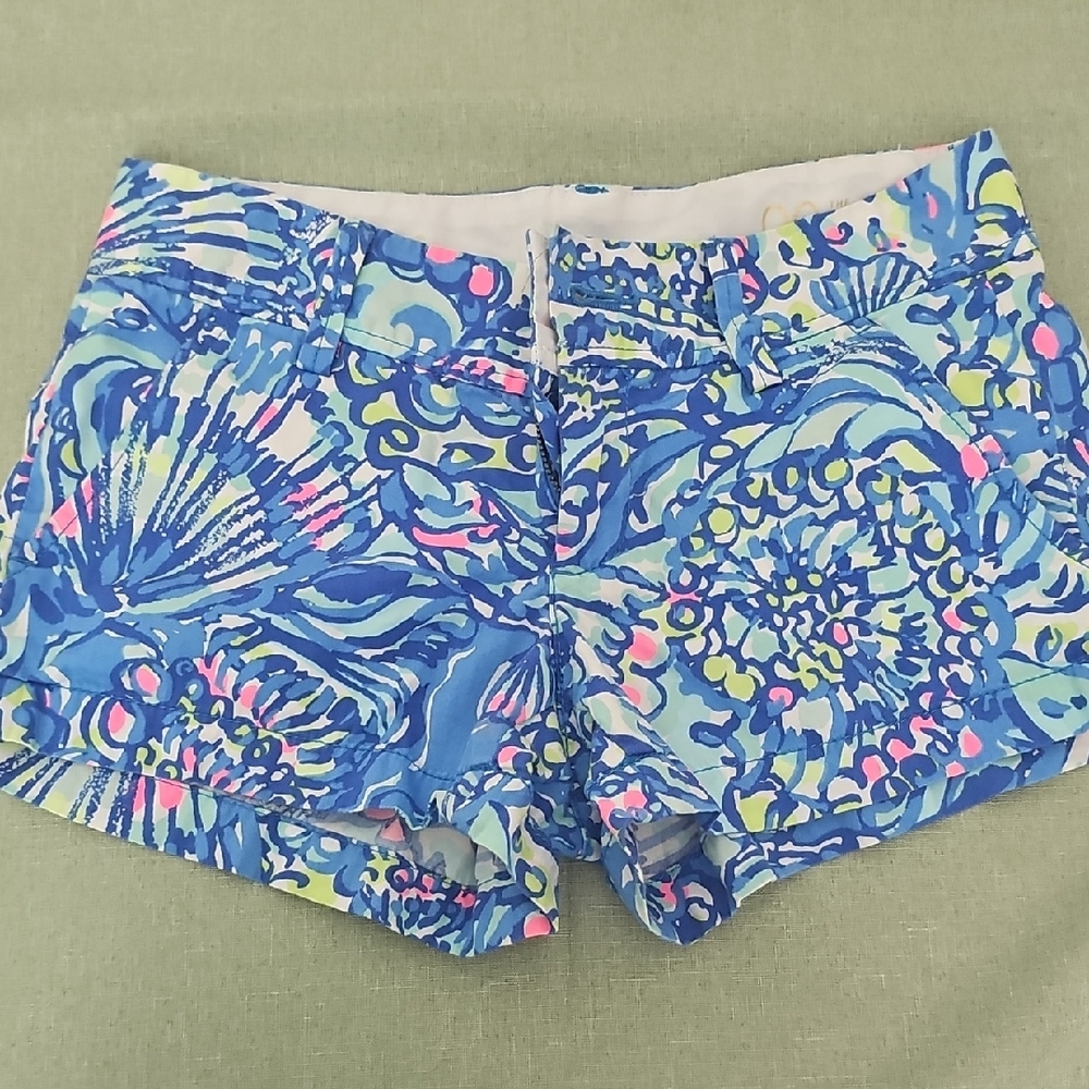 Lily Pulizer Vibrant Blue Patterned Women's Shorts